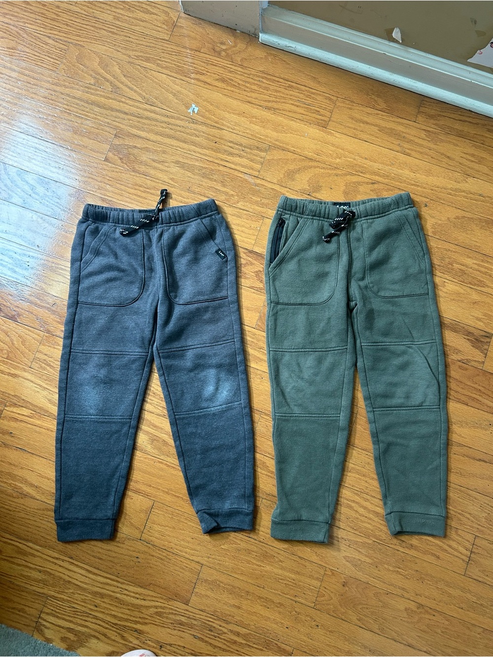 Lee boysFleece Jogger bundle size XS 5/6
